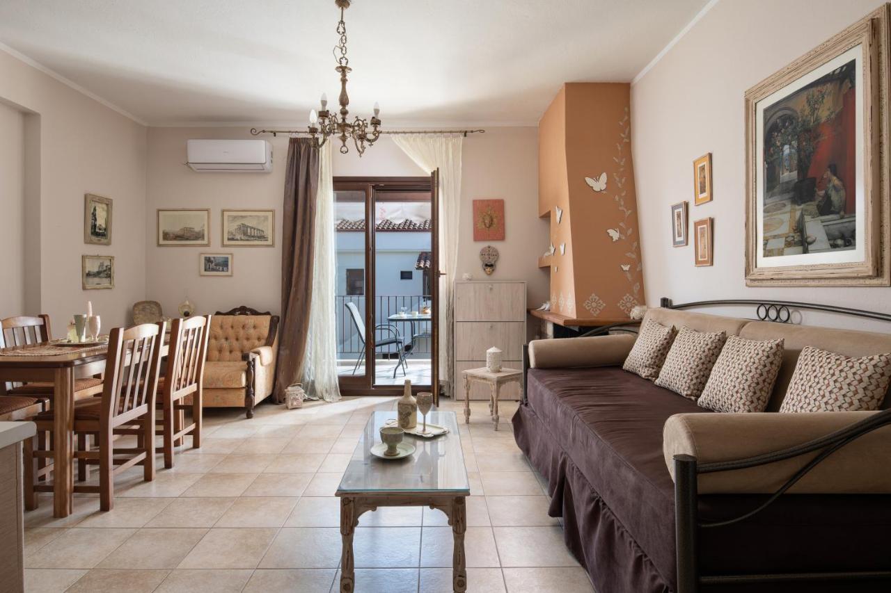 Antique Apartment Afytos Eksteriør billede